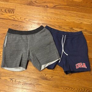 Chubbies Gray and Navy Shorts Set